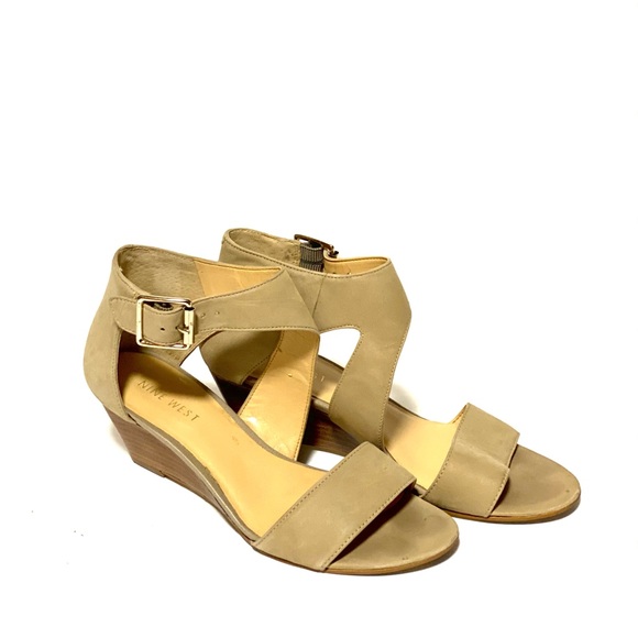 Nine West Wedges Sandals - Picture 3 of 13